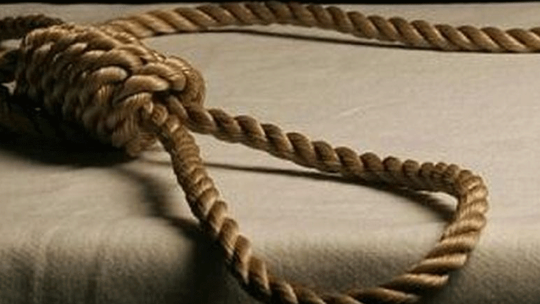 Ηλικιωμένος βρέθηκε κρεμασμένος στο σπίτι του στην Καρδίτσα