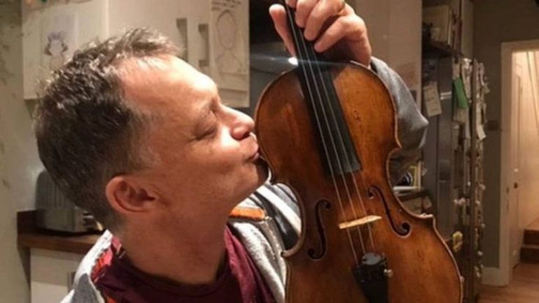 Ξαναβρήκε το βιολί του ηλικίας 310 ετών