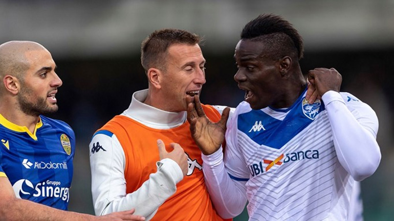 Στο πλευρό του Μπαλοτέλι η Ρόμα