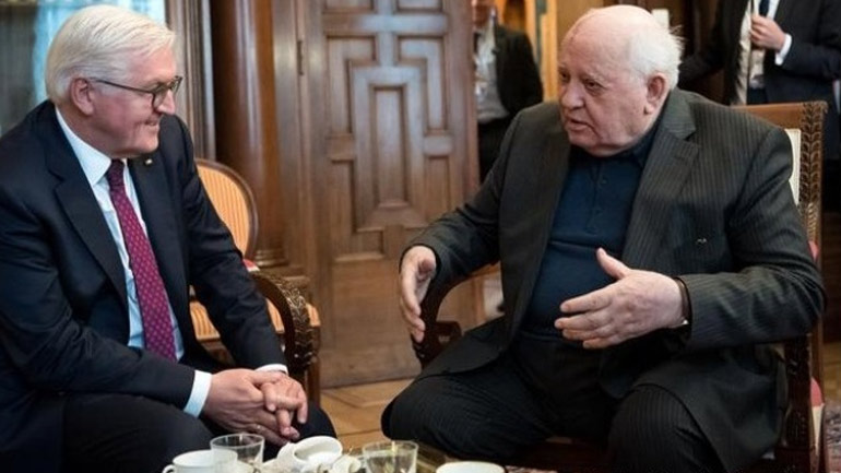 Σταϊνμάγερ: Ευγνωμοσύνη στον Γκορμπατσόφ για την επανένωση της Γερμανίας