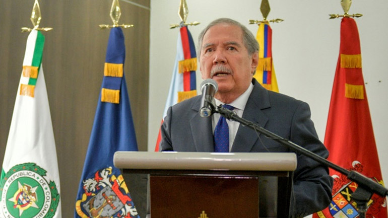 Παραιτήθηκε ο υπουργός Άμυνας της Κολομβίας