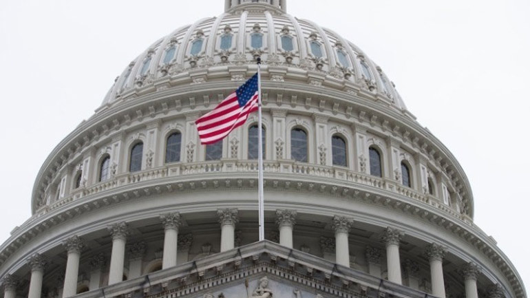 ΗΠΑ: Γερουσιαστές πιέζουν τον Τραμπ για κυρώσεις στην Τουρκία εάν παραβιάσει την εκεχειρία στη βόρεια Συρία