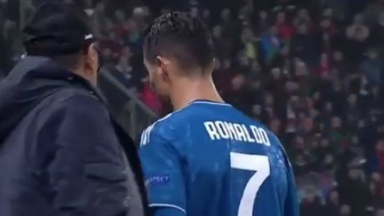 O Σάρι αποκάλυψε γιατί έκανε αλλαγή τον… τσαντισμένο Κριστιάνο Ρονάλντο