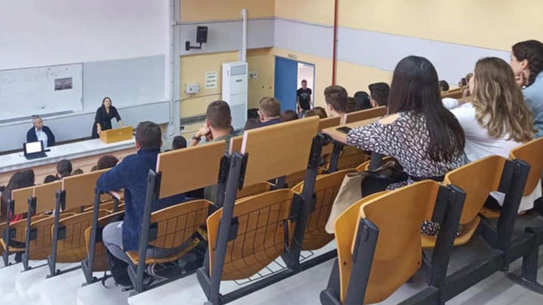 Αναστέλλεται η λειτουργία 38 νέων πανεπιστημιακών τμημάτων