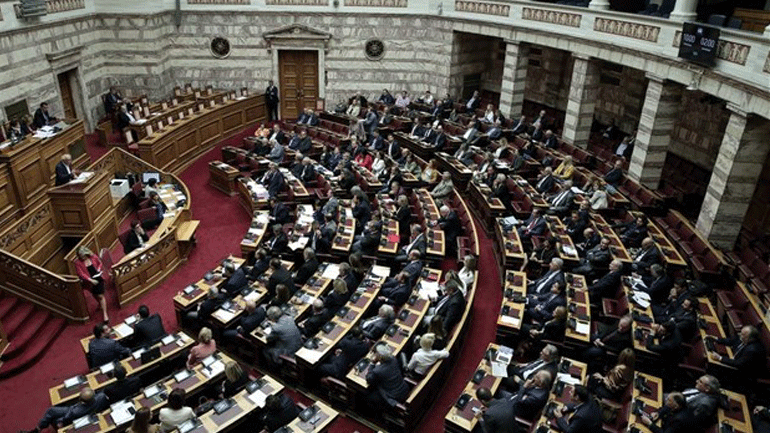 Την Παρασκευή στα κόμματα το σχέδιο νόμου για την ψήφο των Ελλήνων του εξωτερικού