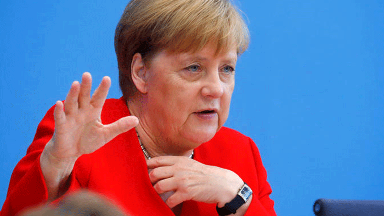 Η Μέρκελ καταδίκασε τις απώλειες αμάχων κατά τη στρατιωτική επέμβαση της Τουρκίας στη βόρεια Συρία