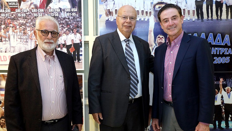 Πιτίνο στο Twitter: «Τιμή μου που θα προπονήσω την Εθνική Ελλάδας»