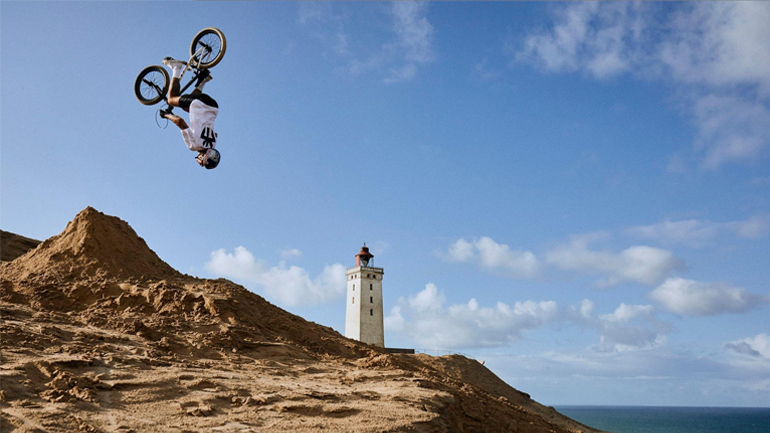 Ο πιο τρελός bmx rider πήγε και στη Δανία