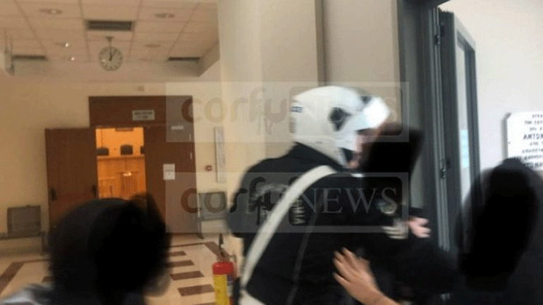 Νέα μήνυση κατά του ιερέα στην Κέρκυρα για ασέλγεια και σε άλλη ανήλικη