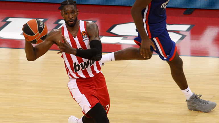 Ζήτησε συγγνώμη από τον κόσμο του Ολυμπιακού ο Μπράντον Πολ