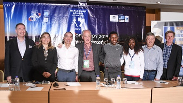 Ντεσίσα και Τσεπνγκέτιτς στην γενέτειρα του μαραθωνίου