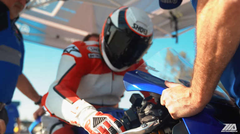 Ο Wayne Rainey ξάνα πάνω σε μοτοσυκλέτα!