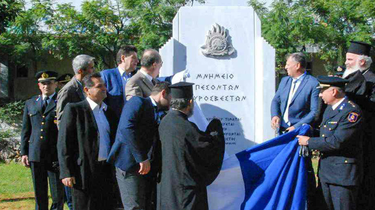 Επιμνημόσυνη δέηση για τους πυροσβέστες που έχασαν τη ζωή τους κατά την εκτέλεση του καθήκοντος