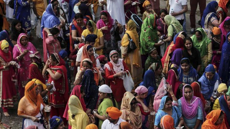 Πακιστάν και Ινδία ανοίγουν συνοριακό πέρασμα για προσκυνητές Σιχ