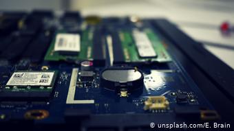 Όσο πιο περίπλοκη είναι η τεχνολογία μιας συσκευής, τόσο πιο δύσκολο είναι να εντοπίσεις ποια τμήματά της είναι κατεστραμμένα