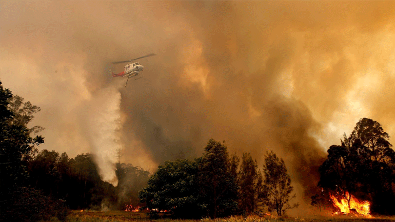Αυστραλία: Μάχη με τις πυρκαγιές δίνουν οι πυροσβέστες