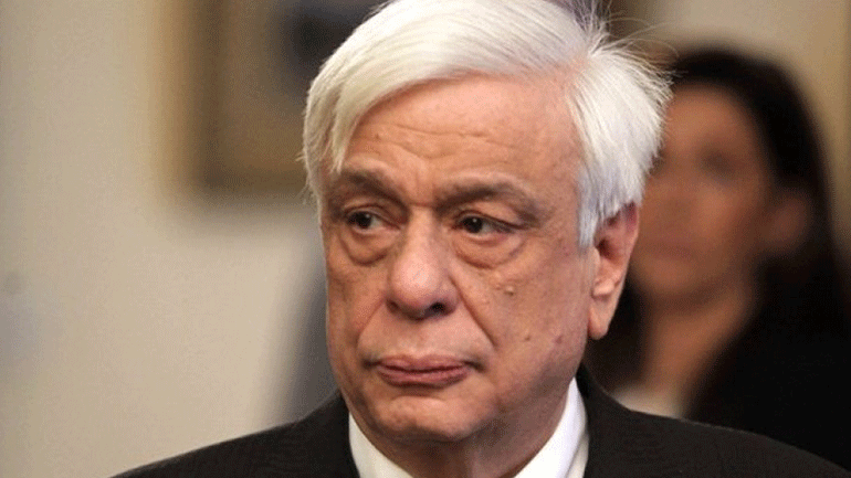 Μήνυμα προς την Τουρκία για το προσφυγικό έστειλε ο Π. Παυλόπουλος