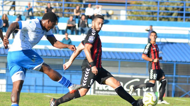 Κορυφή για δύο στη Super League 2