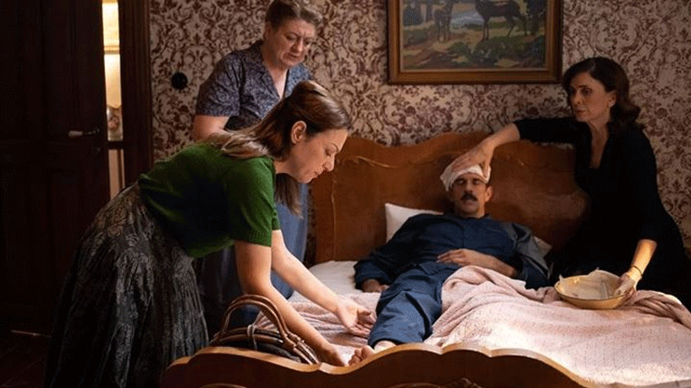 Άγριες Μέλισσες: Ο Νέστορας ανακαλύπτει κάτι ύποπτο στο δωμάτιο του Κυπραίου