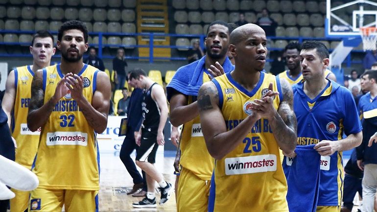 Με ανατροπή στο φινάλε το Περιστέρι, 73-65 τη Μόρναρ στο Μαυροβούνιο