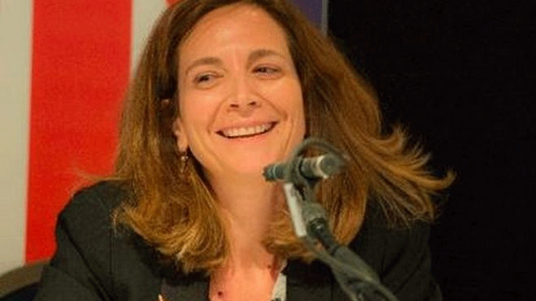 Για πρώτη φορά γυναίκα στο «τιμόνι» των Financial Times