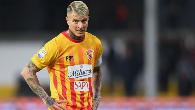 «Η ΑΕΚ και ο Ολυμπιακός έχουν ρωτήσει για τον Τσιτσιρέτι»