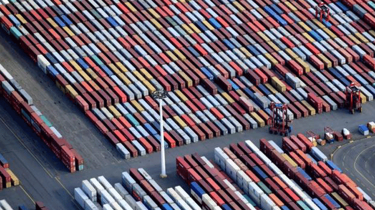 ΗΠΑ: Οι δασμοί στα εισαγόμενα είδη απειλούν 1,5 εκατομμύριο θέσεις εργασίας