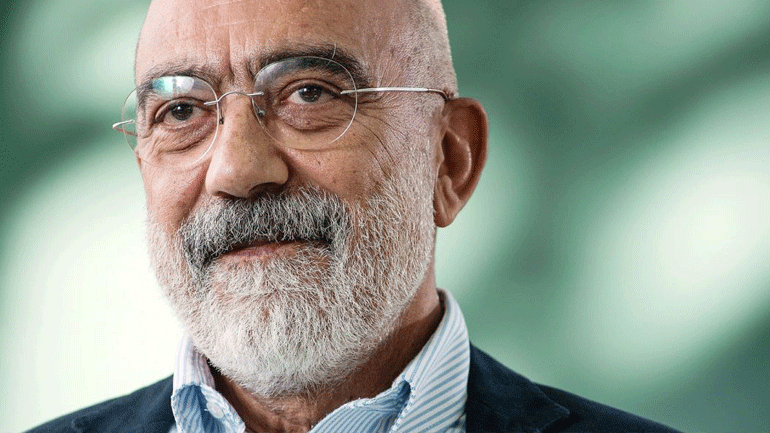 Τουρκία: Δικαστήριο διέταξε εκ νέου τη σύλληψη του δημοσιογράφου Αχμέτ Αλτάν