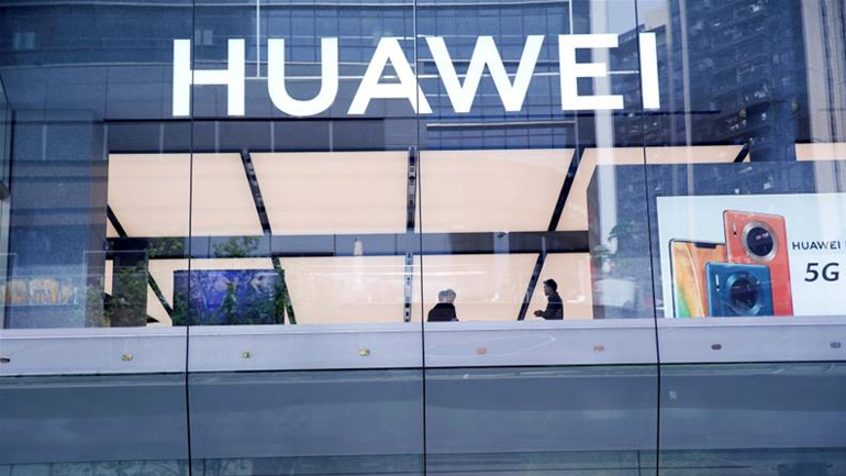 Huawei: Γιατί δίνει μπόνους 256 εκατ. δολάριων στους υπαλλήλους της;