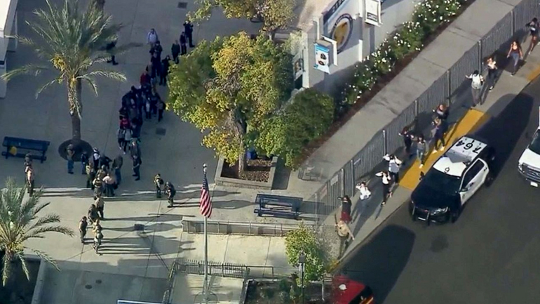 Πυροβολισμοί σε σχολείο στην Καλιφόρνια