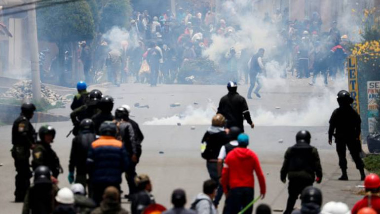 Στους δέκα οι νεκροί από τα μετεκλογικά επεισόδια στη Βολιβία