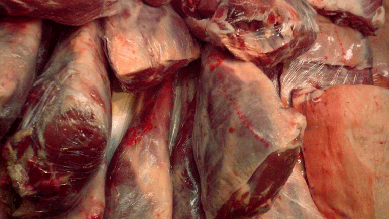 Δέσμευση και κατάσχεση ακατάλληλων κρεάτων στον Πειραιά