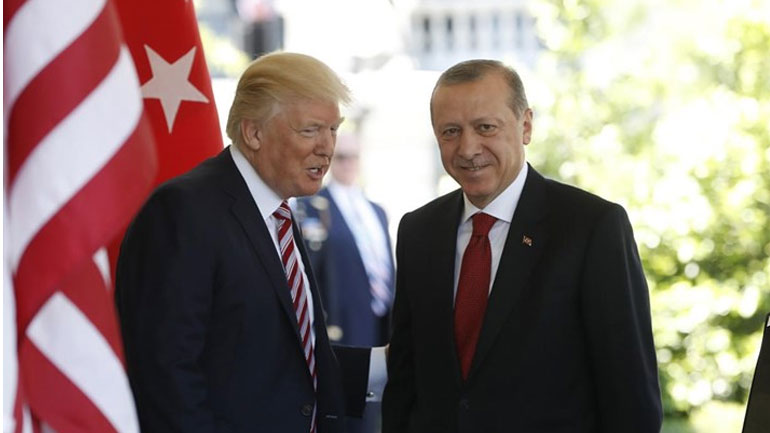 Ο Τραμπ «μπλοκάρει» την αναγνώριση της Γενοκτονίας των Αρμενίων