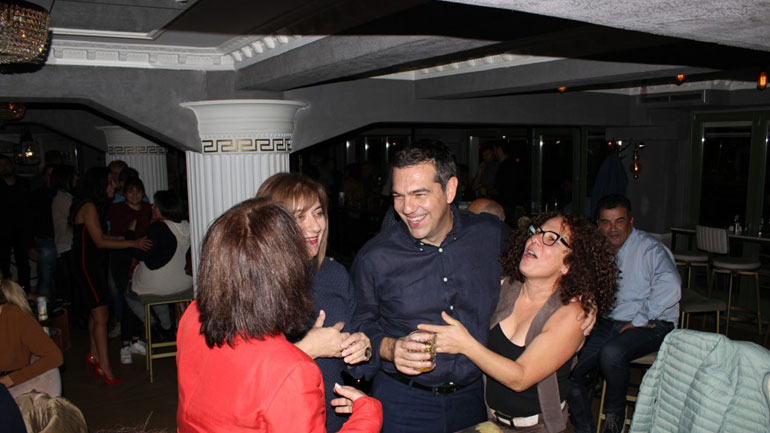 Βραδινή έξοδος για τον Αλέξη Τσίπρα στην Κοζάνη