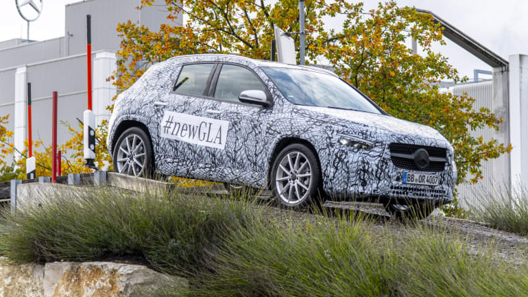 Η ώρα της νέας Mercedes GLA
