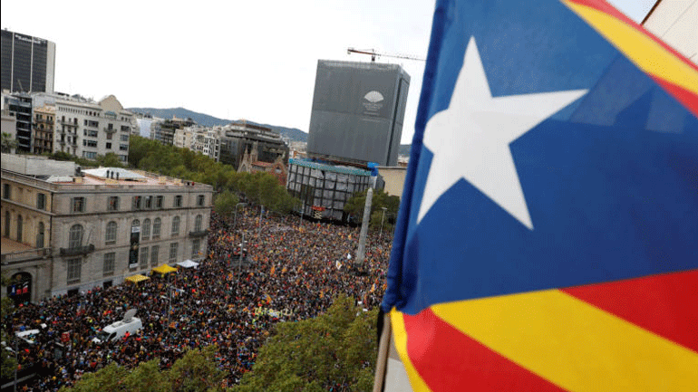 Ισπανία: Μειώθηκε το ποσοστό των κατοίκων που τάσσονται υπέρ της ανεξαρτησίας της Καταλονίας