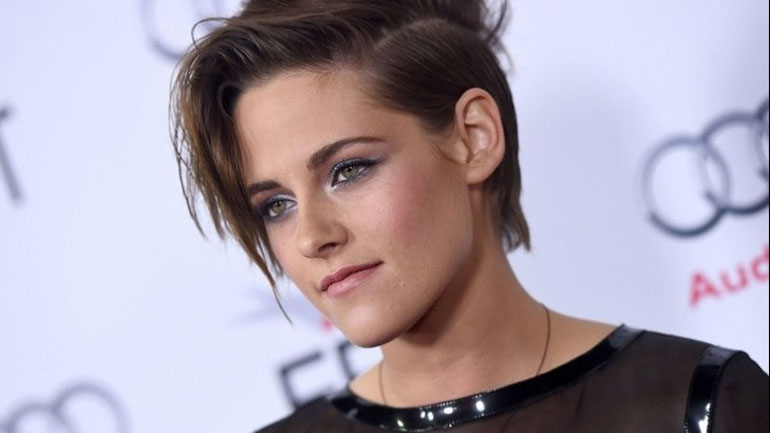 Η Κρίστεν Στιούαρτ ανυπομονεί να δει τον Ρόμπερτ Πάτινσον στον ρόλο του Μπάτμαν