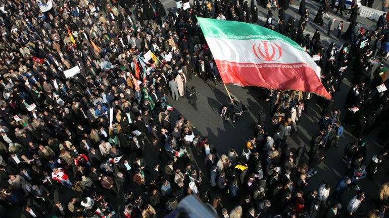 Διαδηλώσεις και επεισόδια στο Ιράν μετά την αύξηση της τιμής της βενζίνης