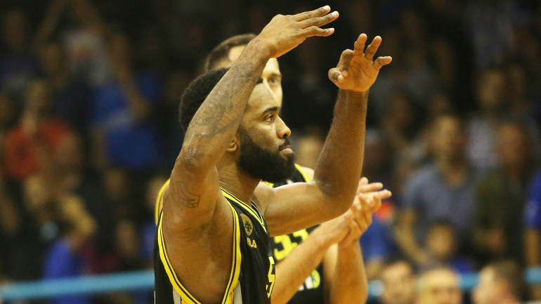 Με… σφραγίδα Λάνγκφορντ το πρώτο «διπλό» της ΑΕΚ, 77-68 τον Ηρακλή