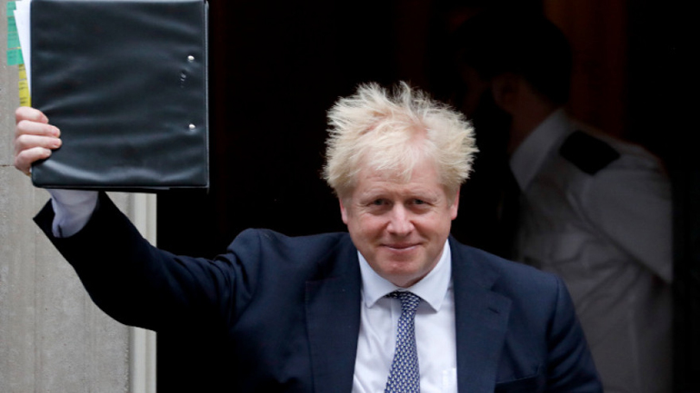 Βρετανία: Προβάδισμα 10-17 μονάδων στους Συντηρητικούς δίνουν δημοσκοπήσεις