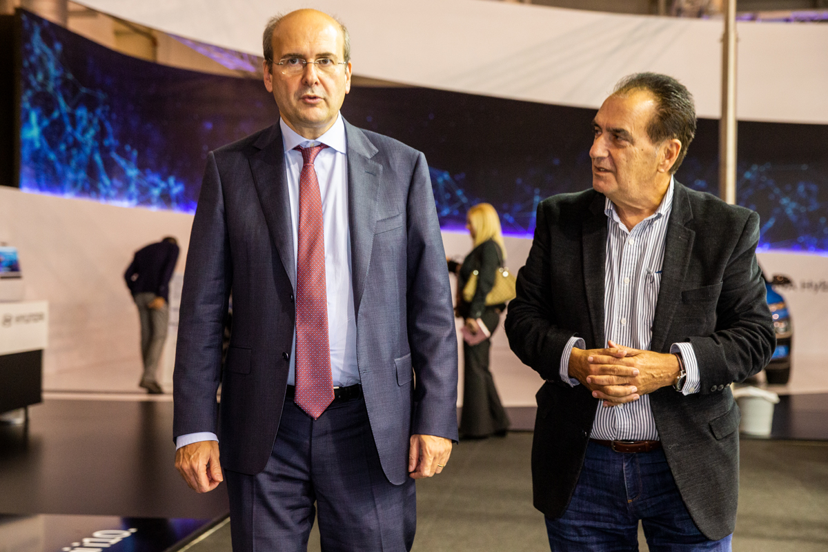 Ο υπουργός Περιβάλλοντος και Ενέργειας με τον Άρη Γαλανόπουλο