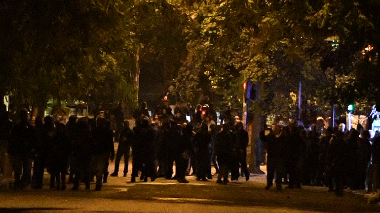 Έφοδος της αστυνομίας στα Εξάρχεια