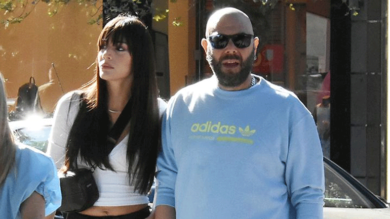 Ήβη Αδάμου – Μιχάλης Κουινέλης: Πρωινή βόλτα στην Κηφισιά