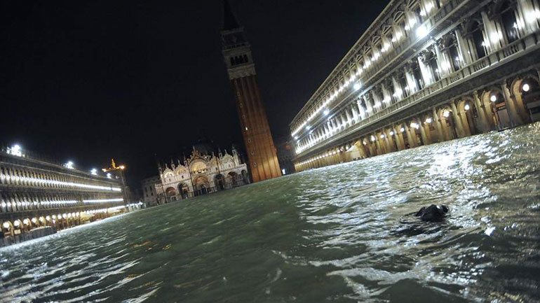 Συναγερμός σε Φλωρεντία και Πίζα λόγω βροχοπτώσεων