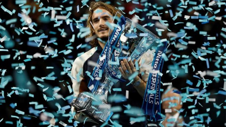 ATP Finals: Η απονομή του τροπαίου στον Στέφανο Τσιτσιπά