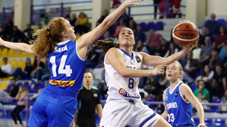 Προκριματικά Ευρωμπάσκετ: «Έσπασε το ρόδι» η Εθνική γυναικών, 89-54 την Ισλανδία