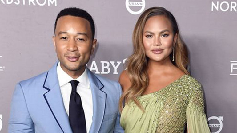 Η εξομολόγηση του John Legend για την επιλόχειο κατάθλιψη που πέρασε η Chrissy Teigen