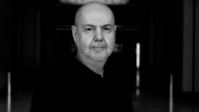 Γιατί το υποσκήνιο του Μεγάρου είναι ο ιδανικός χώρος για τον Ίψεν του Χουβαρδά