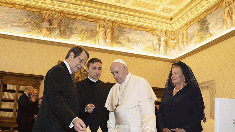 Συνάντηση Αναστασιάδη – Πάπα Φραγκίσκου στο Βατικανό