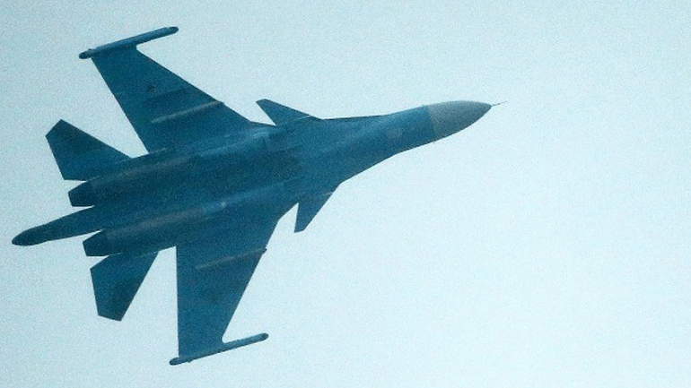 Επτά άνθρωποι σκοτώθηκαν σε αεροπορική επιδρομή στη Λιβύη